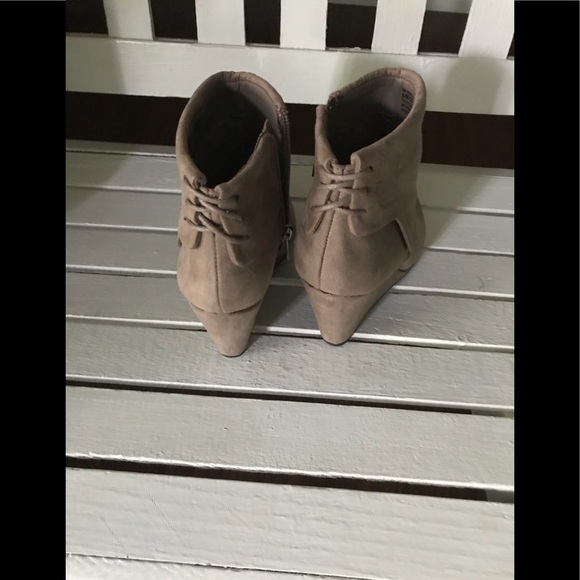 JS- REACA  Warm Taupe Bootie - Picture 3 of 5